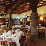 Schloss 4*