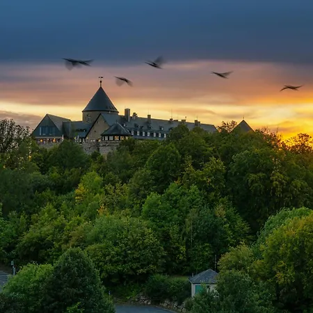 Отель Schloss Waldeck Вальдек