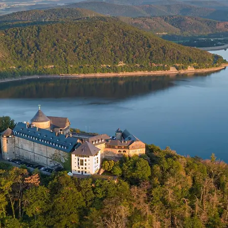 Отель Schloss Waldeck