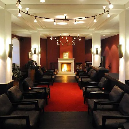 Schloss Hotell 4*