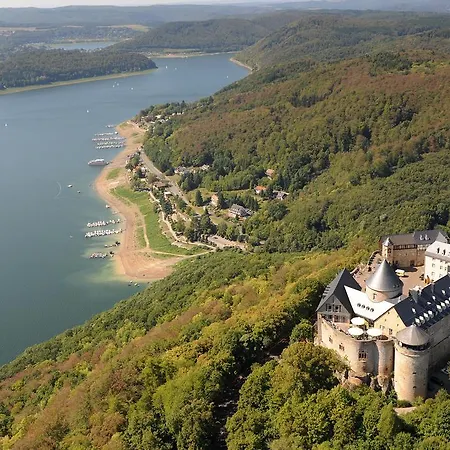 Schloss Waldeck Отель Вальдек