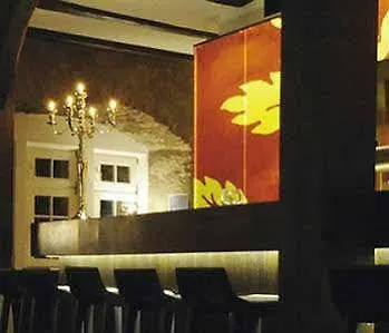 瓦尔德比克酒店 4*