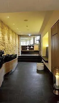 瓦尔德比克酒店